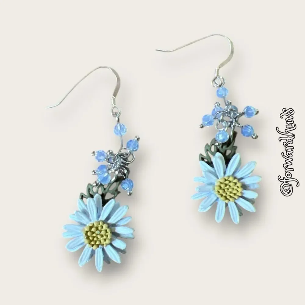 Bundle Sale 3 for $15 | Daisy Dangle Earrings